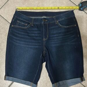 Blue Jean Time and Tru Size 14 Bermuda Shorts